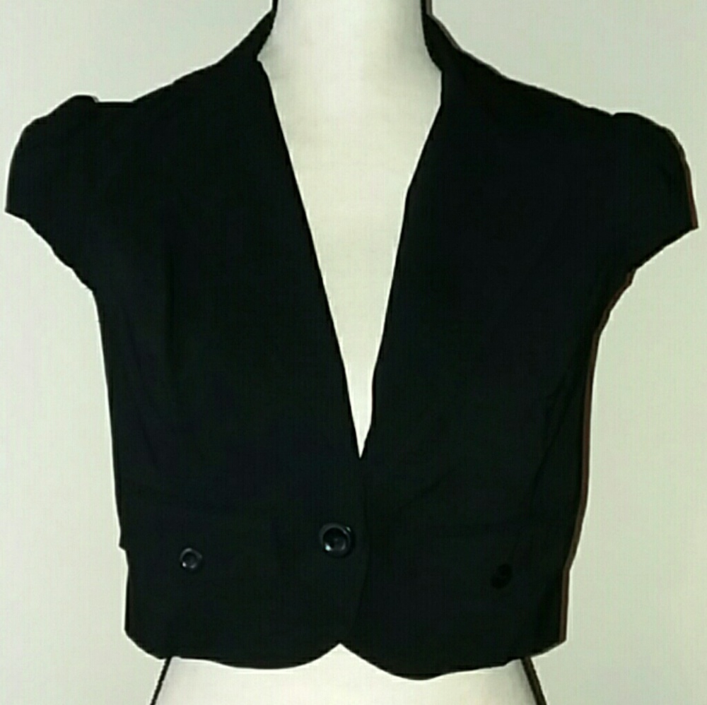 BCX Black Cropped Cap Sleeve Blazer